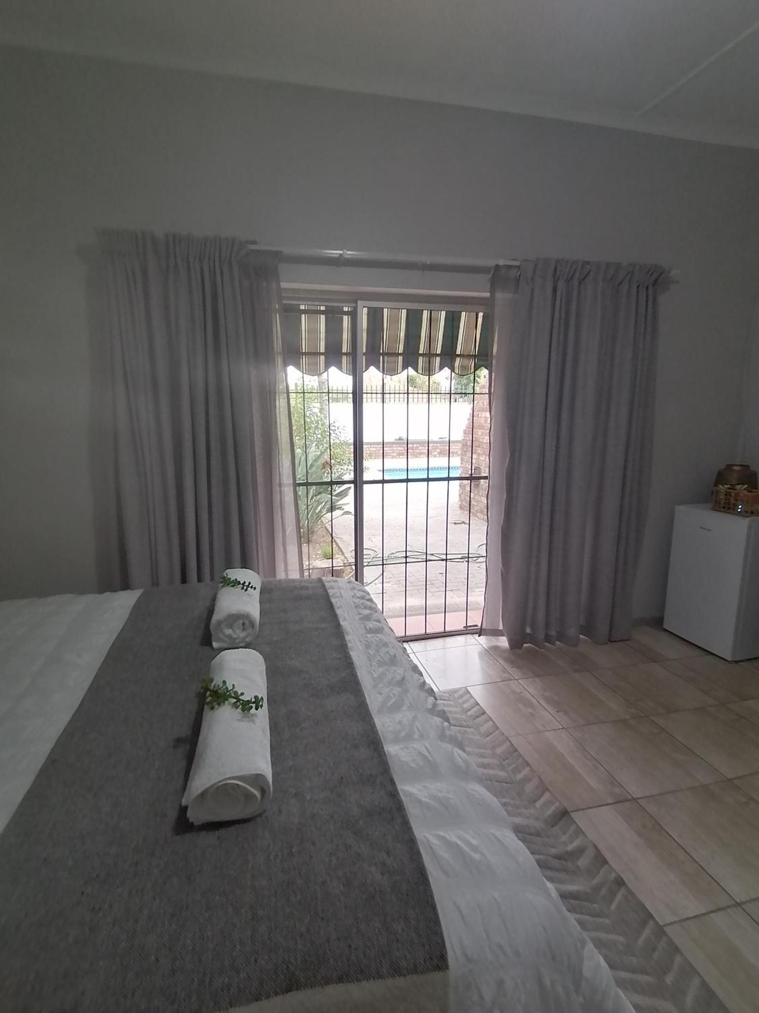 Oppi Draai Guesthouse Oudtshoorn Exteriér fotografie