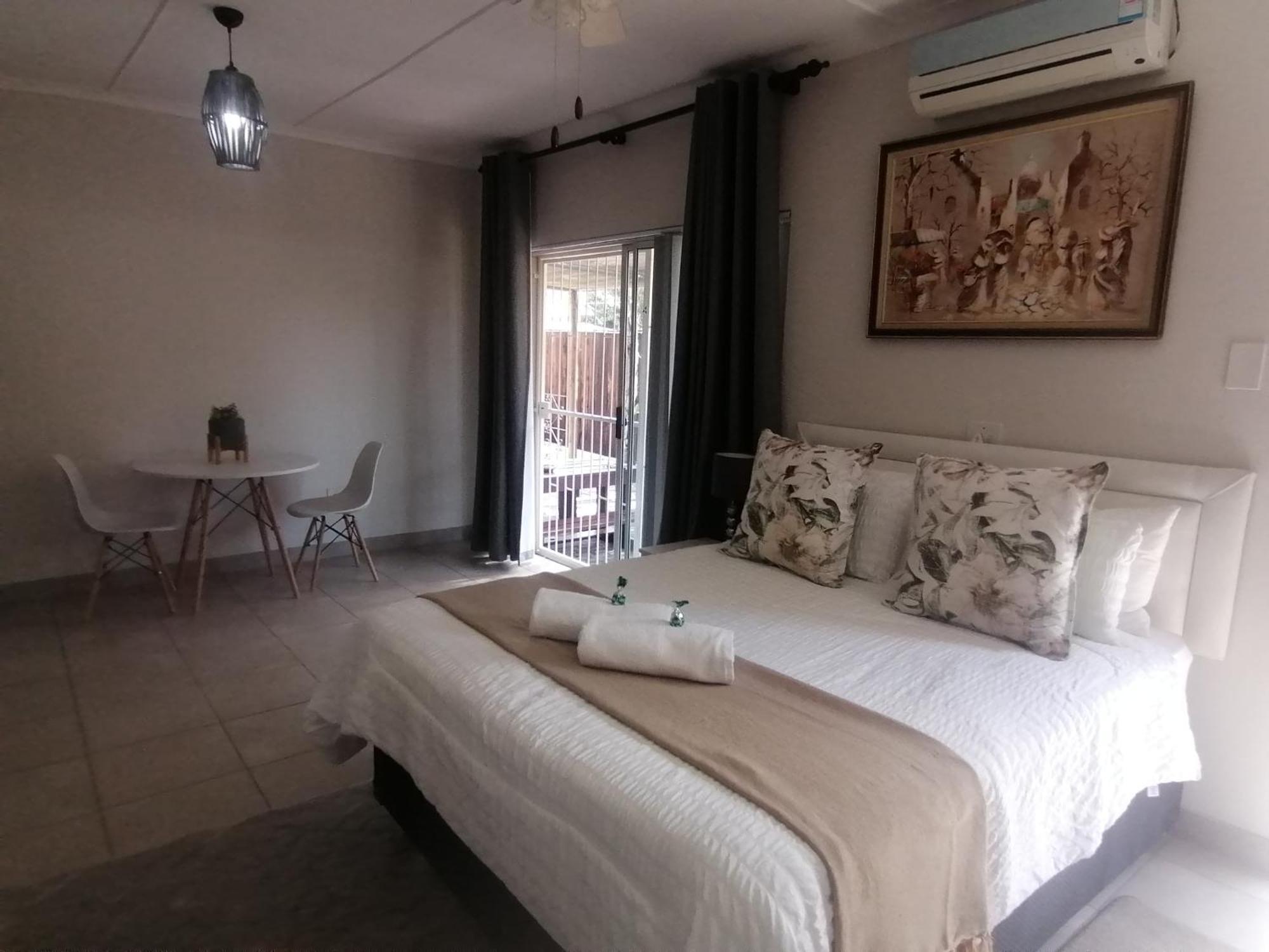 Oppi Draai Guesthouse Oudtshoorn Exteriér fotografie